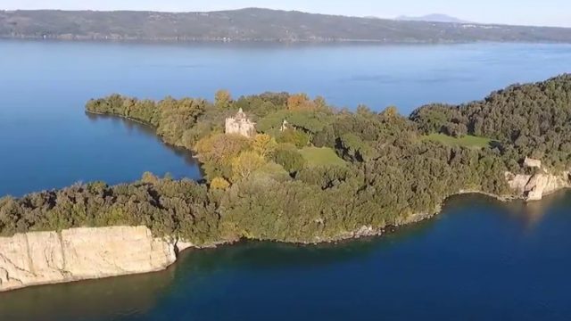 L’Isola Bisentina sul Lago di Bolsena