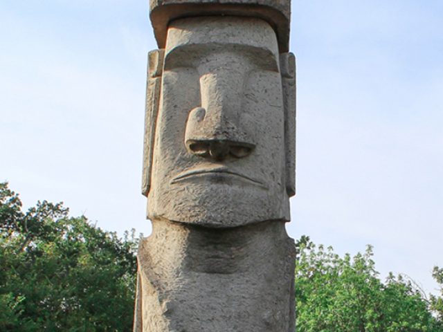 VITORCHIANO – Il Moai