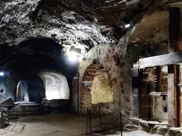 Orvieto Underground e il Duomo, Mezza giornata Orvieto sotto sopra.