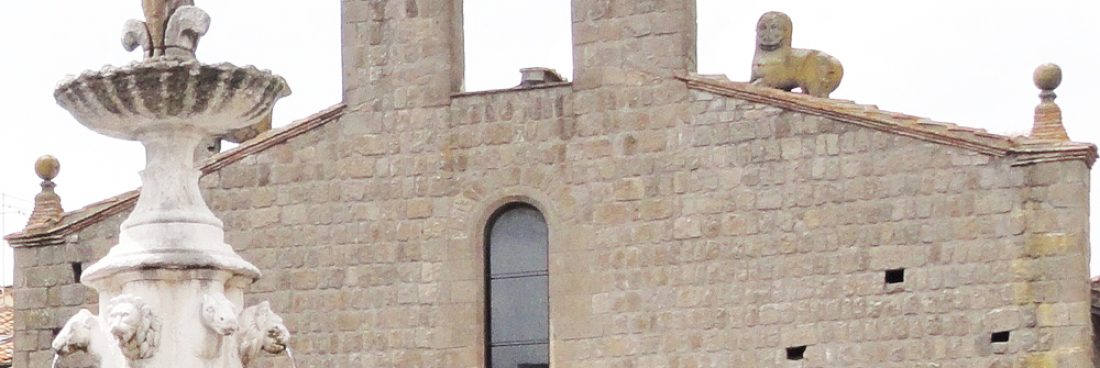 Piazza del Gesù e la sua fontana a Viterbo