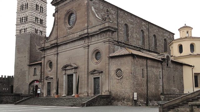 VITERBO – La cattedrale di San Lorenzo