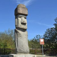 Vitorchiano. Il Moai.