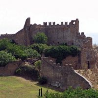 Tuscania. Il Rivellino.