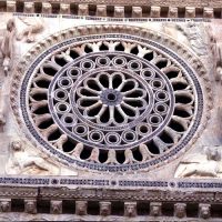 Tuscania. La facciata della Basilica di San Pietro.