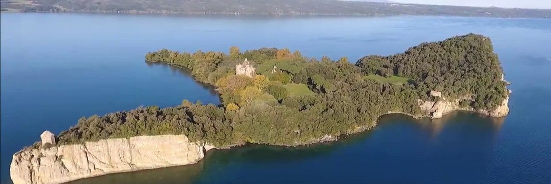 L’Isola Bisentina sul Lago di Bolsena